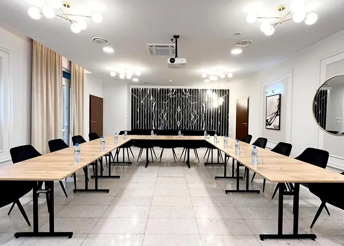 Fero Express Klimatyzowane Ac Hotel