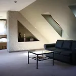 Fero Express Klimatyzowane Ac Hotel Krakow