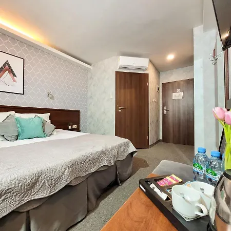 Fero Express Klimatyzowane Ac Отель Краков