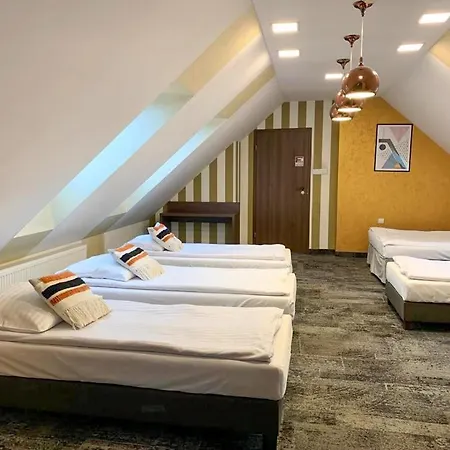 Fero Express Klimatyzowane Ac Отель Краков