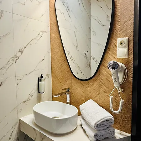 Fero Express Klimatyzowane Ac 3* Краков