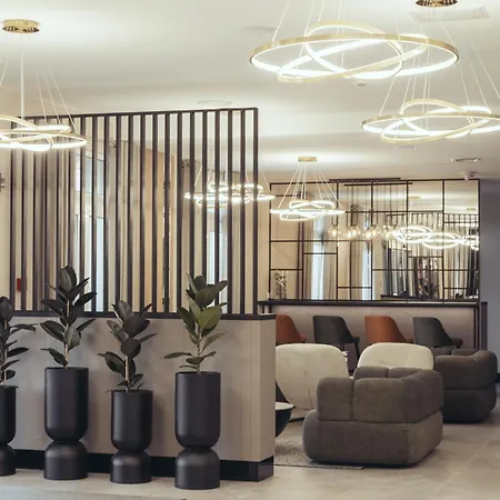 Fero Express Klimatyzowane Ac Hotel 3*