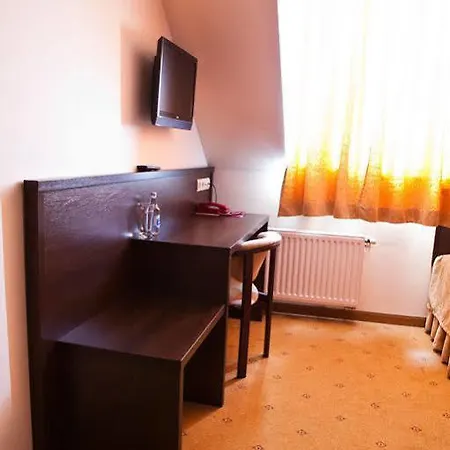 Отель Fero Express Klimatyzowane Ac