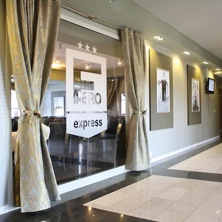 Fero Express Klimatyzowane Ac 3*