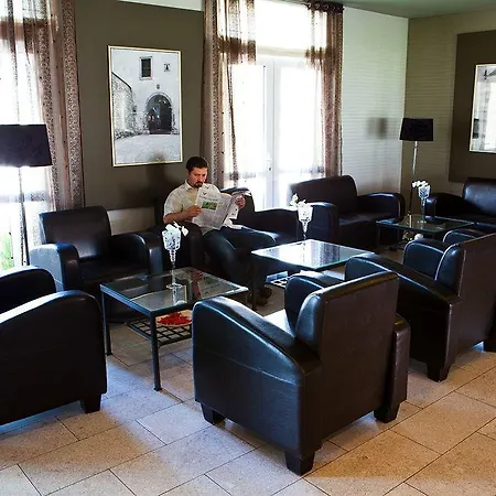 Отель Fero Express Klimatyzowane Ac 3*