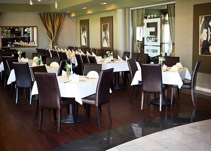 Fero Express Klimatyzowane Ac 3* Krakow