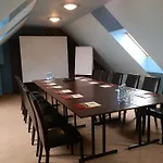 Fero Express Klimatyzowane Ac Hotel