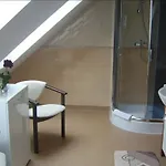 Fero Express Klimatyzowane Ac Hotel