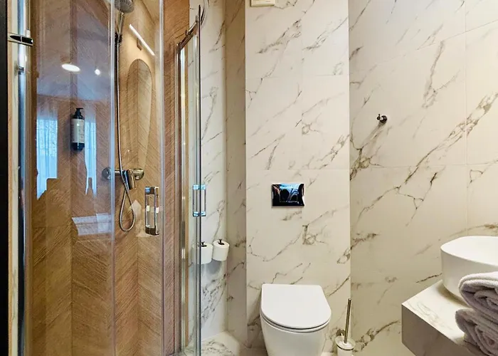 Fero Express Klimatyzowane Ac 3* Krakov