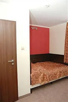 Szálloda Fero Express Klimatyzowane Ac 3*